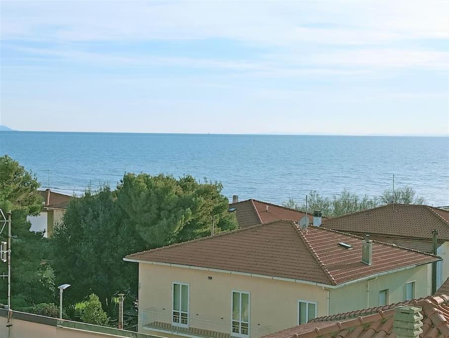 Appartamento A 50 Mt Dal Mare Rosignano Solvay Dış mekan fotoğraf