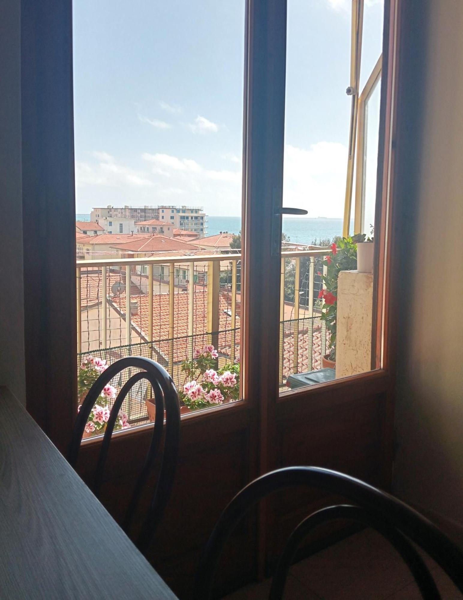 Appartamento A 50 Mt Dal Mare Rosignano Solvay Dış mekan fotoğraf